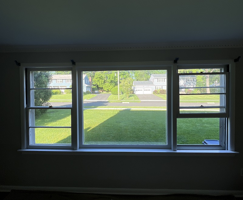 Interior view Double hung and Picture Window